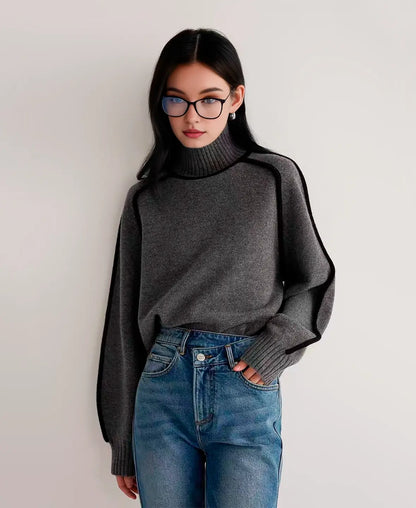 Belle Noir Pullover