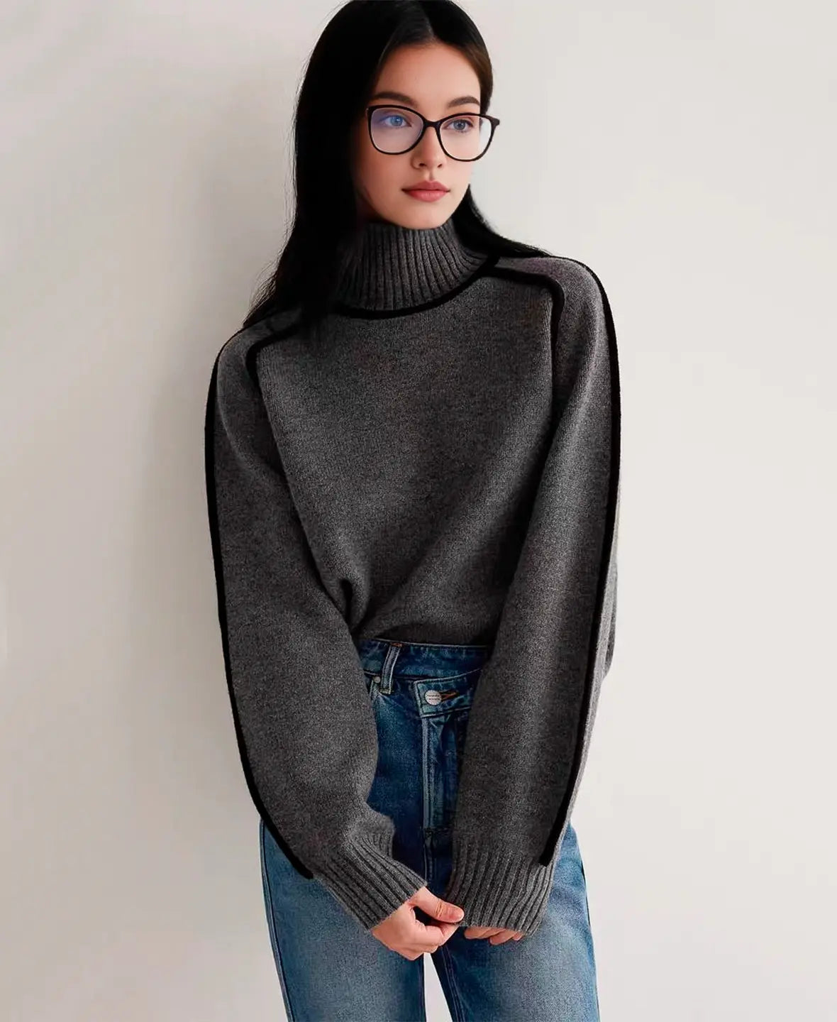 Belle Noir Pullover